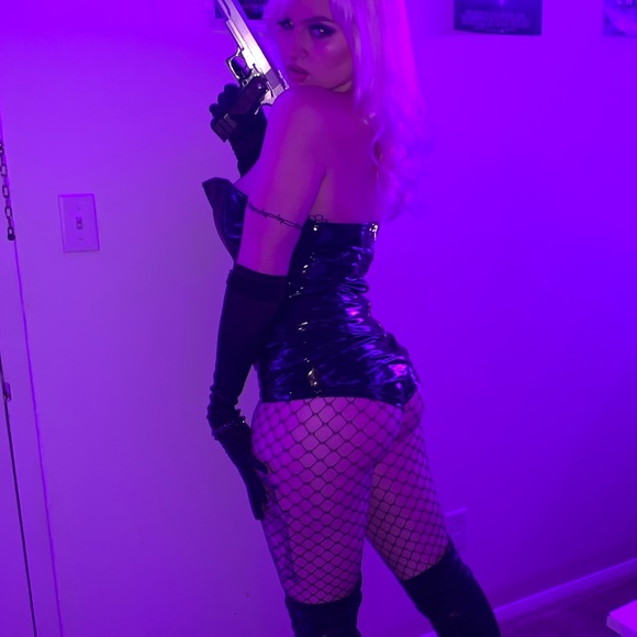 Patent Seam Front Tube Top And Shorts Set - Picture 6 of 7